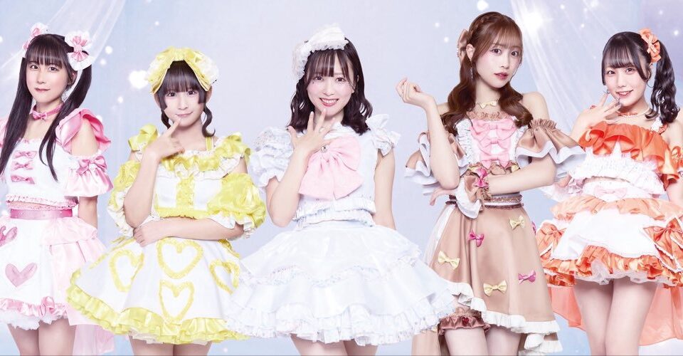 パピマシェ公式Xに掲載された現体制7人のグループ写真