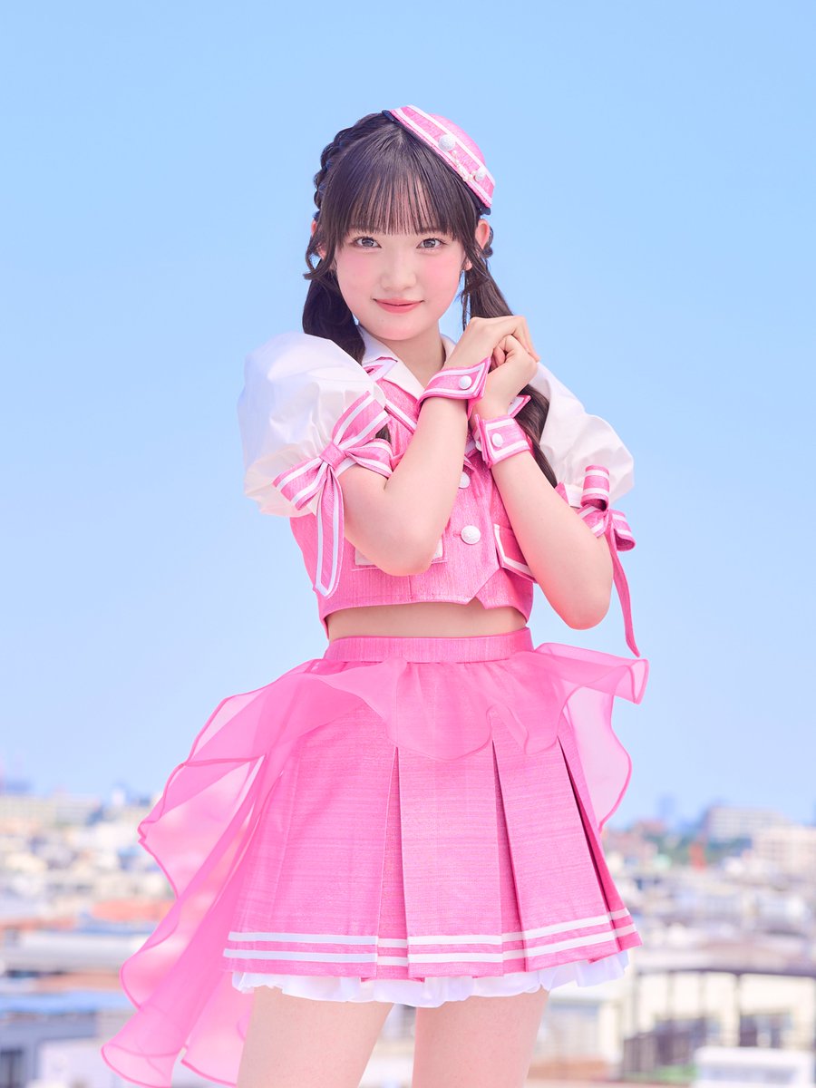 SUPER☆GiRLS第7章の新メンバーとして発表された浜田萌帆の公式写真